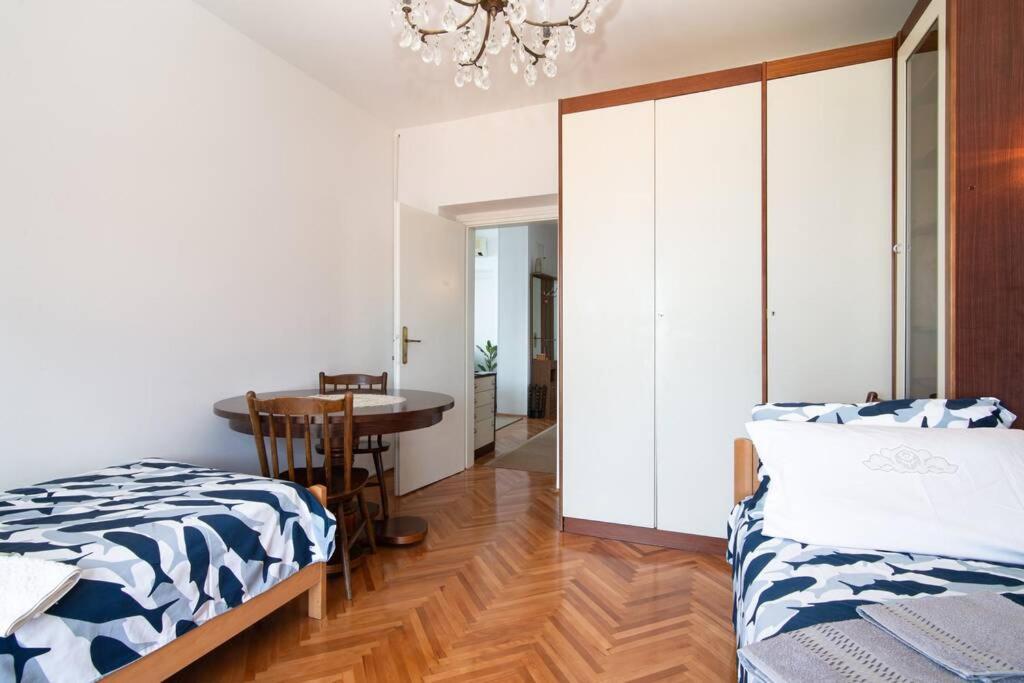 Apartma Milena Koper Exterior foto